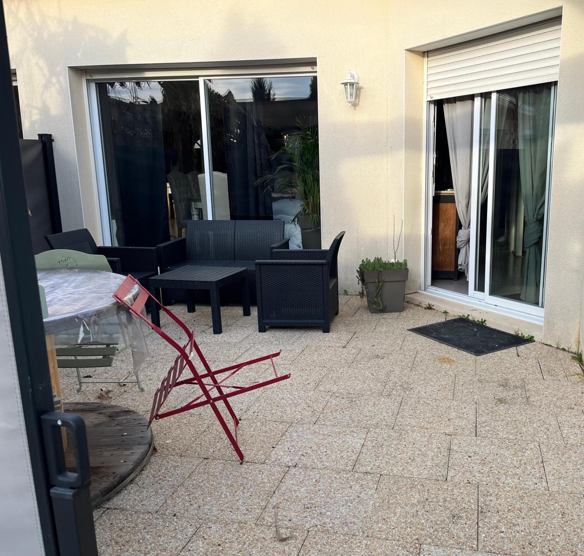 Charmant T2, Cl 3 Etoiles, 4 Lits, 4 Personnes Et 1Enfant, Parking Et Terrasse Saint-Sever  Екстериор снимка