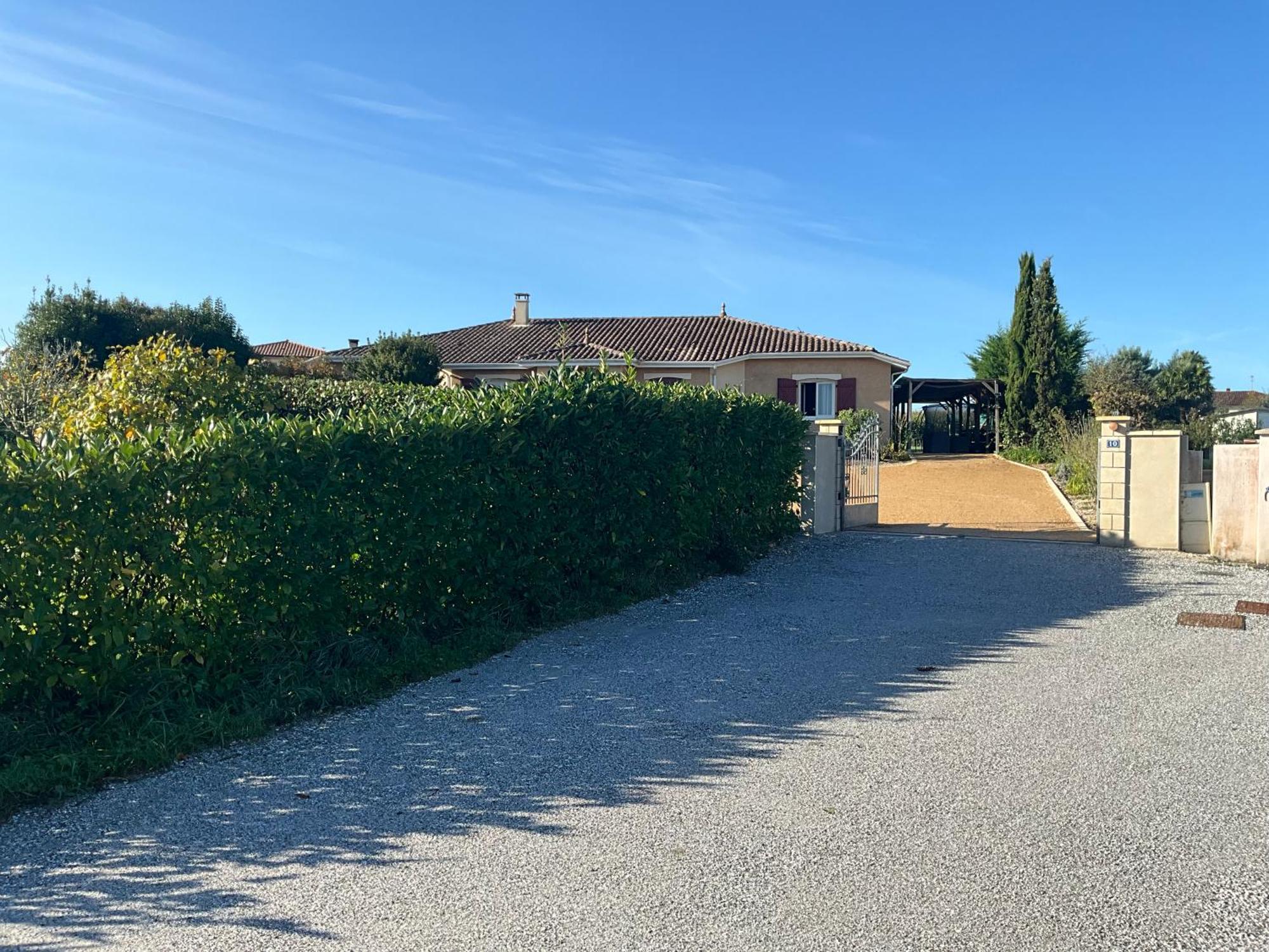 Charmant T2, Cl 3 Etoiles, 4 Lits, 4 Personnes Et 1Enfant, Parking Et Terrasse Saint-Sever  Екстериор снимка
